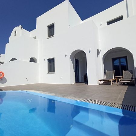 Amphitrite Suites Santorini Vothon Exterior photo