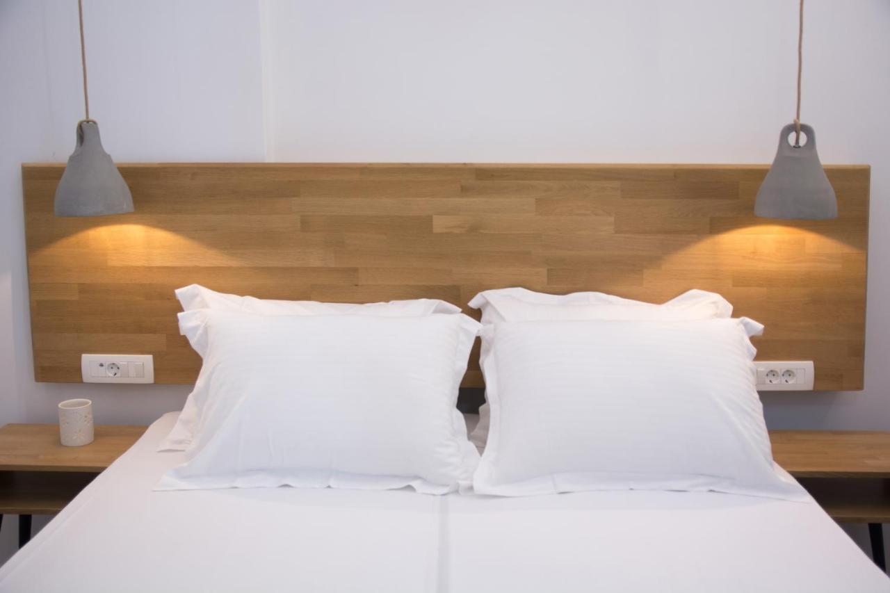 Amphitrite Suites Santorini Vothon Exterior photo