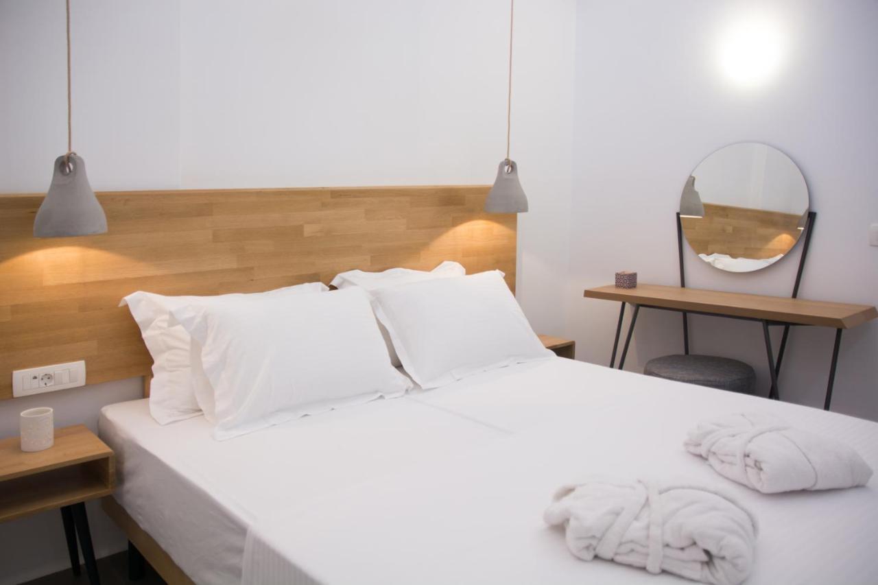 Amphitrite Suites Santorini Vothon Exterior photo