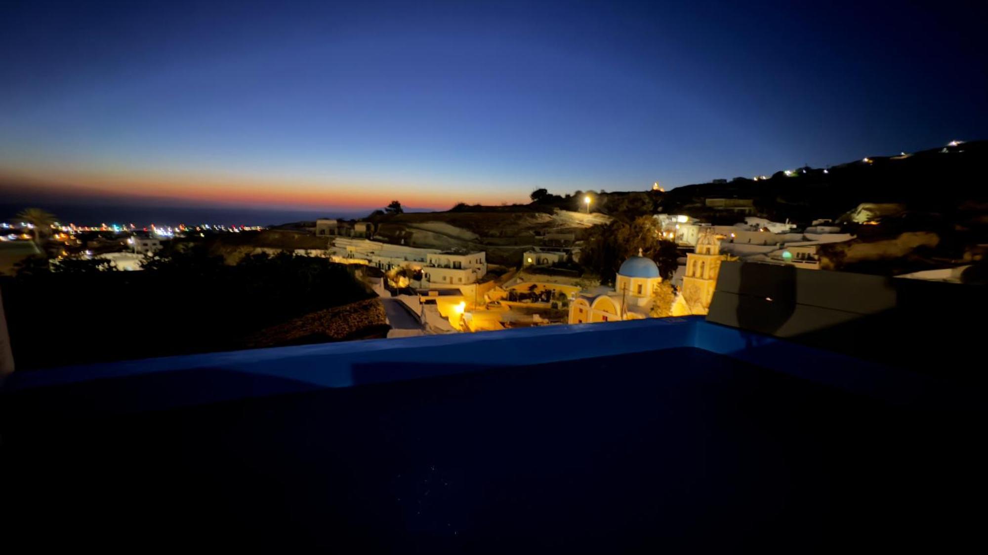 Amphitrite Suites Santorini Vothon Exterior photo