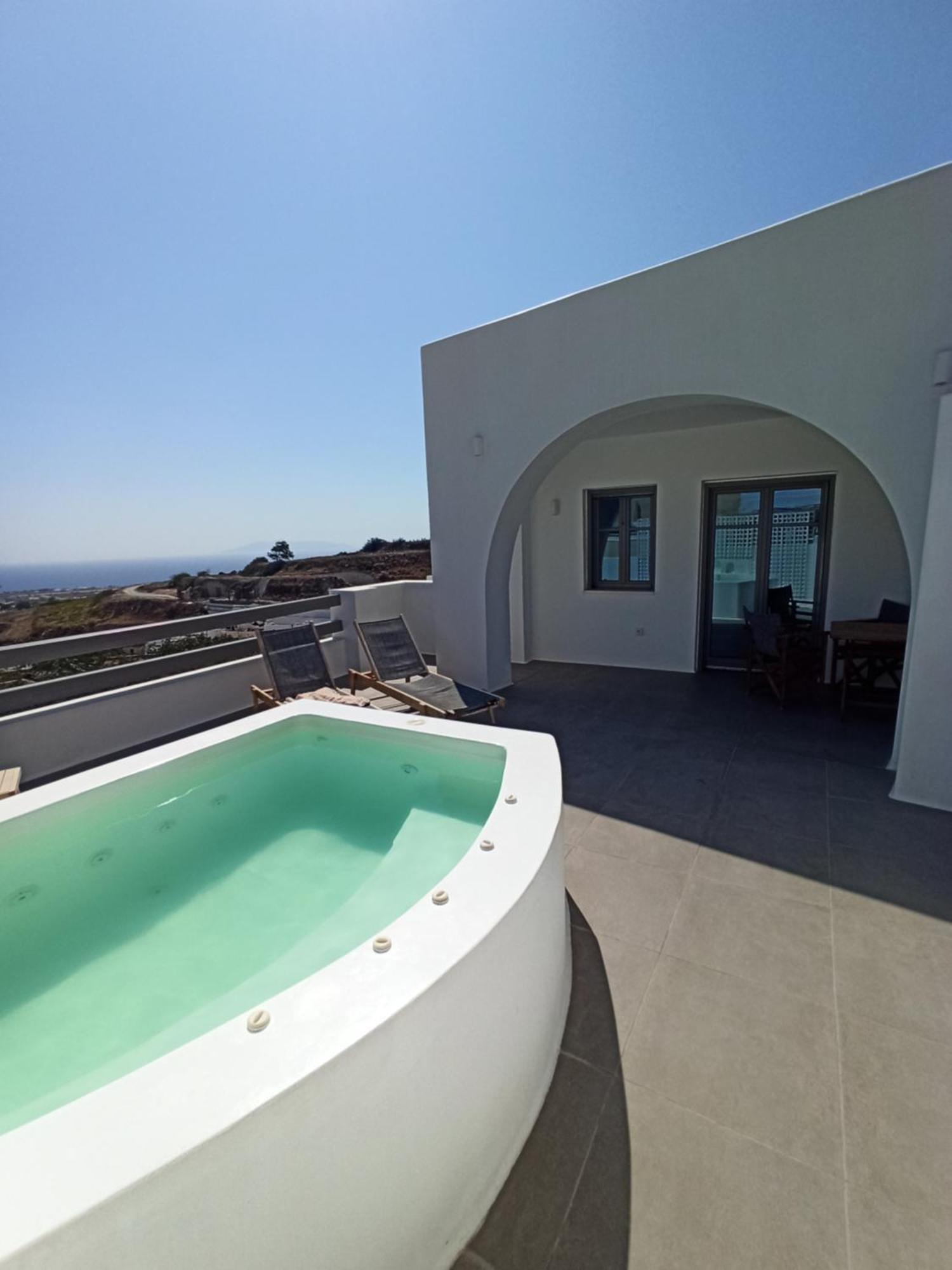 Amphitrite Suites Santorini Vothon Exterior photo