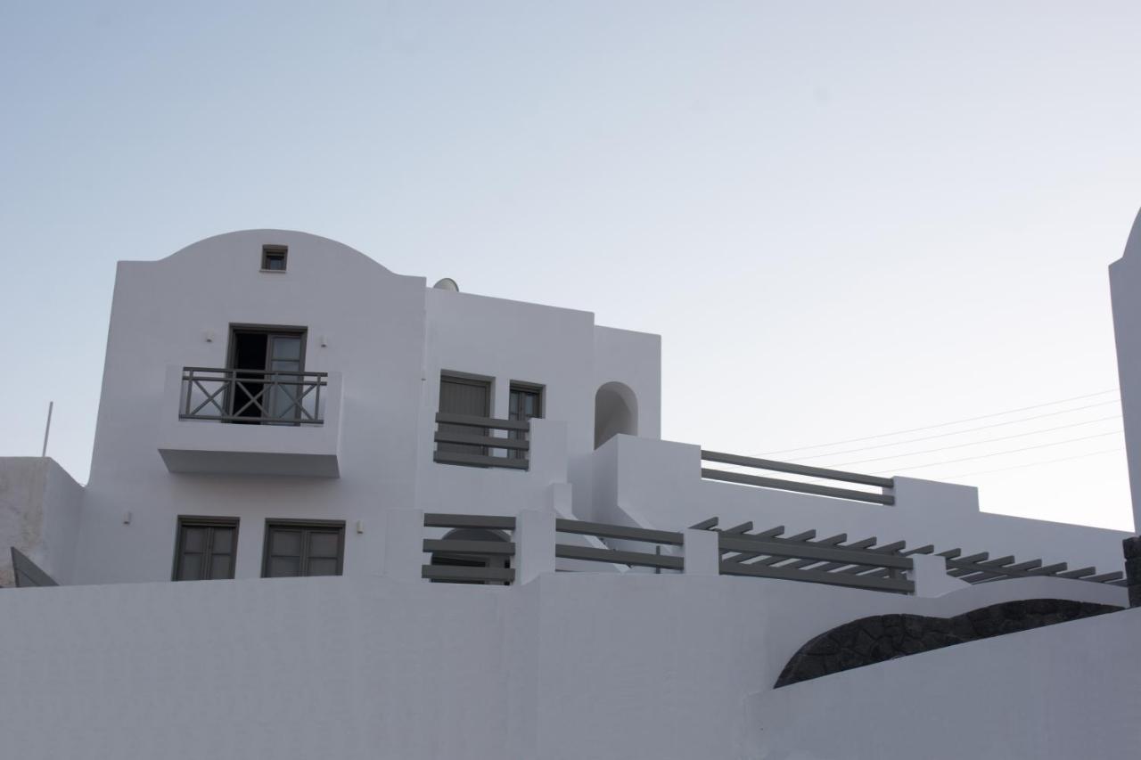 Amphitrite Suites Santorini Vothon Exterior photo